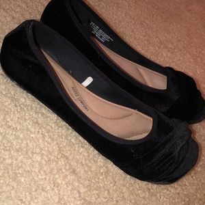 Black flats